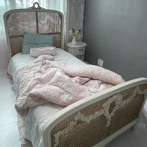 [11월특가]메종드블랑 안나 케인 라탄 쉐비 네츄럴 가구 침대 슈퍼싱글 SS(110x200cm)